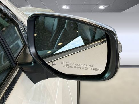 Used 2021 Subaru Outback Touring XT image 33