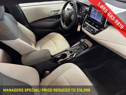Used 2021 Toyota Corolla LE image 4