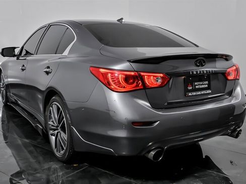 Used 2017 INFINITI Q50 3.0t Premium w/ Driver Assistance Package image 8