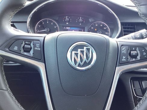 Used 2022 Buick Encore Preferred w/ Safety Package image 10