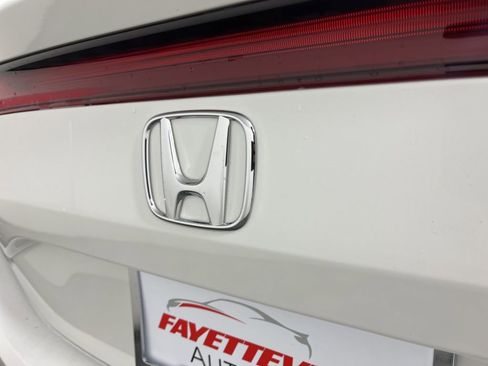 Certified 2024 Honda Civic Sport Touring image 12