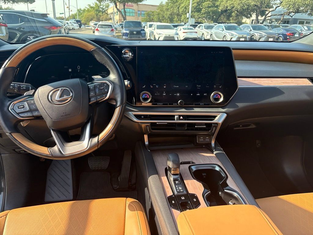 Certified 2026 Lexus RX 350 Premium Plus w/ Accessory Package (Z1) FWD image 18