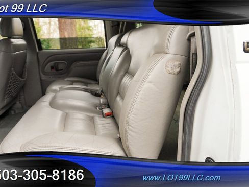 Used 1998 Chevrolet Suburban LT image 14