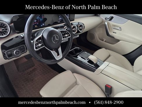 Used 2019 Mercedes-Benz A 220 image 8
