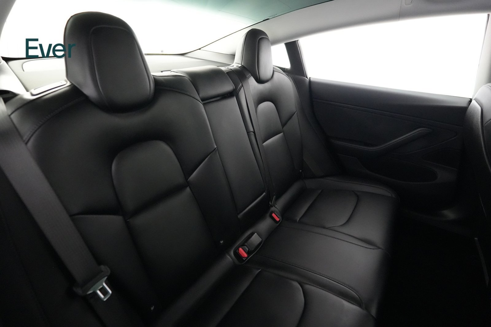 Used 2018 Tesla Model 3 Long Range RWD image 5