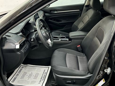 Used 2023 Nissan Altima 2.5 SV image 32