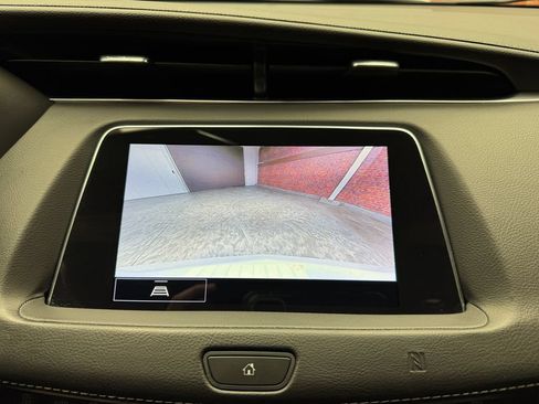 Used 2021 Cadillac XT4 Premium Luxury AWD/4WD image 21