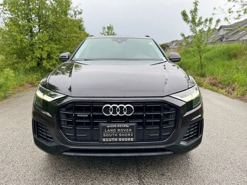Used 2020 Audi Q8 Premium w/ Black Optic Package AWD/4WD image 3