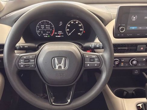 Used 2025 Honda HR-V LX image 19