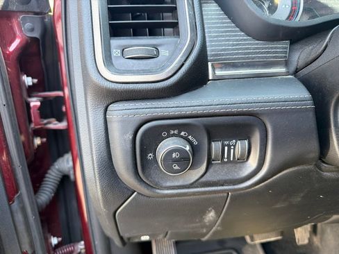 Used 2020 RAM 2500 Limited AWD/4WD image 17