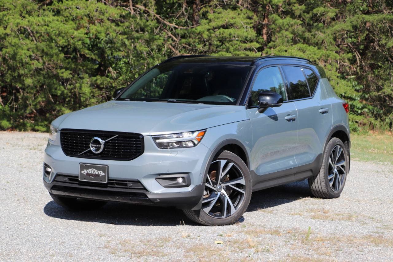 Used 2022 Volvo XC40 T5 R-Design w/ Advanced Package AWD/4WD image 40