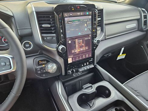 New 2026 RAM 1500 Laramie AWD/4WD image 19