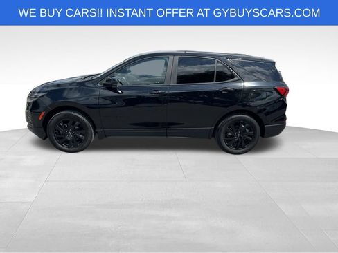 Used 2023 Chevrolet Equinox LS w/ LS Convenience Package AWD/4WD image 3
