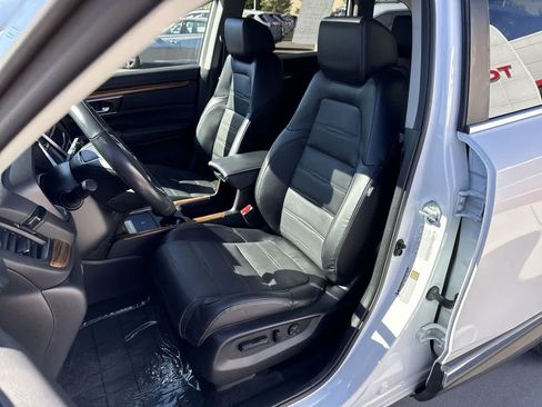 Used 2021 Honda CR-V Touring image 11