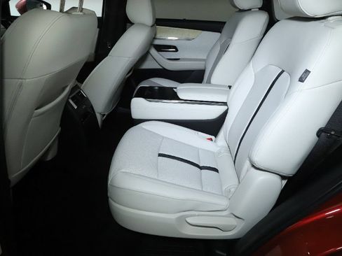 Certified 2025 MAZDA CX-90 3.3 Turbo S w/ Premium Plus AWD/4WD image 15