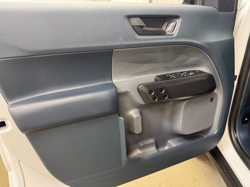 Used 2024 Ford Maverick Lariat w/ Black Appearance Package AWD/4WD image 9