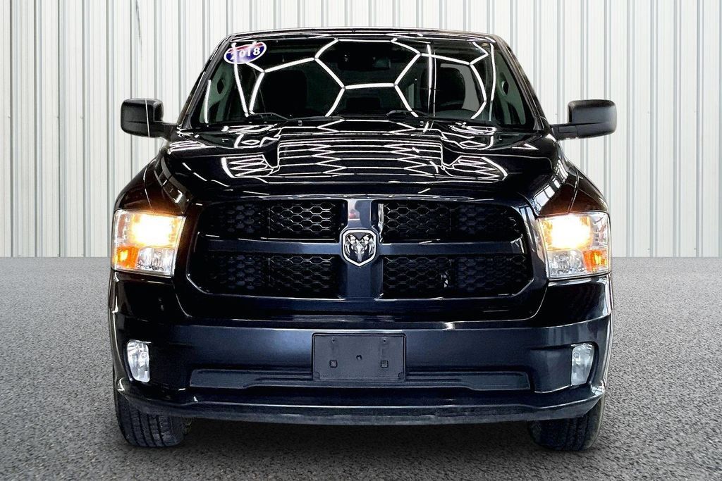 Used 2018 RAM 1500 Express AWD/4WD image 2