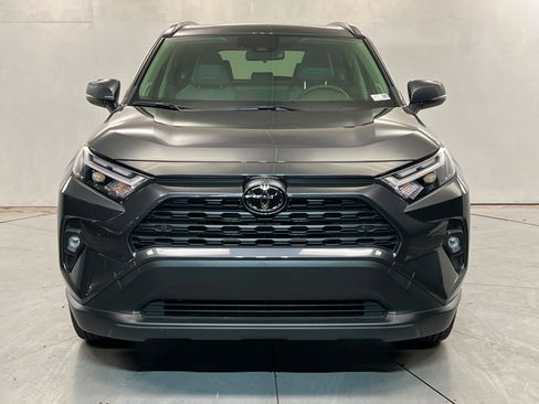 Used 2025 Toyota RAV4 XLE Premium w/ Weather Package AWD/4WD image 9