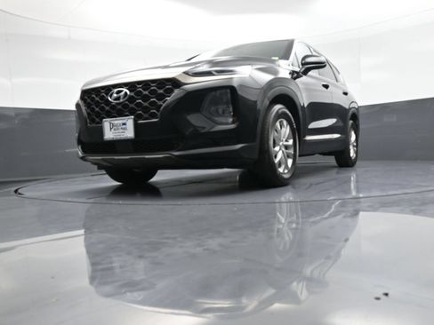 Used 2019 Hyundai Santa Fe SE AWD/4WD image 24