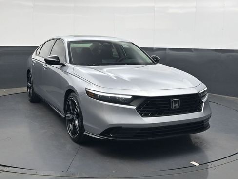 New 2026 Honda Accord SE image 2