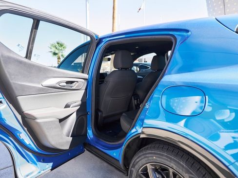 Used 2024 Dodge Hornet R/T w/ Tech Pack w/o Parking image 16