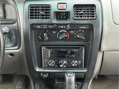 Used 2001 Toyota 4Runner SR5 image 20