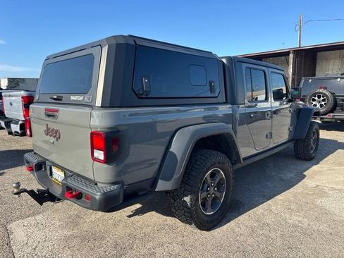 Used 2023 Jeep Gladiator Rubicon AWD/4WD image 5
