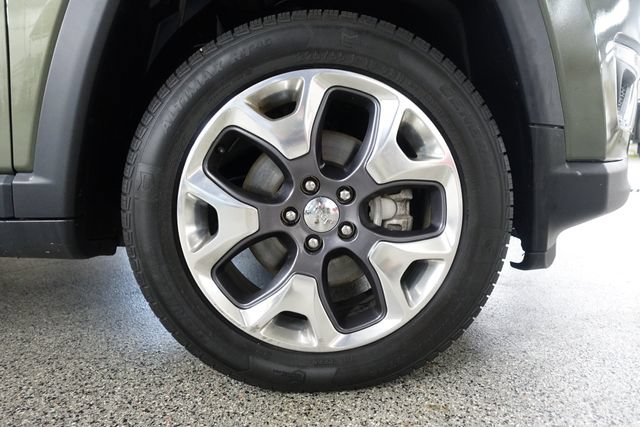 Used 2020 Jeep Compass Limited AWD/4WD image 26