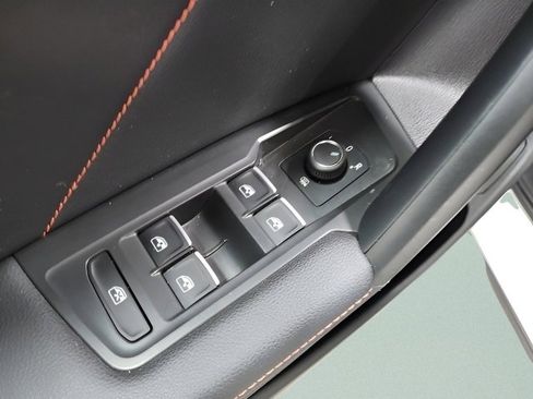 Used 2024 Volkswagen Tiguan Wolfsburg Edition image 23