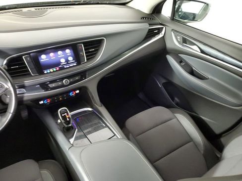 Used 2020 Buick Enclave Preferred image 18