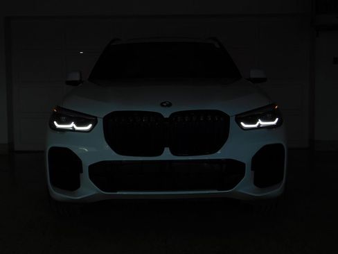 Used 2022 BMW X5 xDrive40i image 15