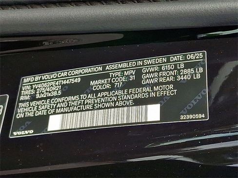 New 2026 Volvo XC90 B6 Plus w/ Protection Package Premier image 11