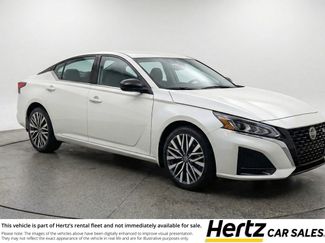 Used 2025 Nissan Altima 2.5 SV video 1