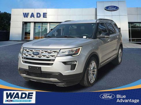 Certified 2018 Ford Explorer XLT w/ Equipment Group 202A FWD image 1