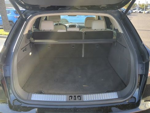 Used 2020 Lincoln Nautilus Reserve w/ Equipment Group 201A image 16