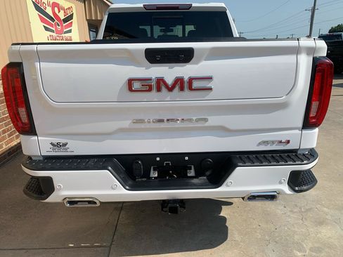 Used 2020 GMC Sierra 1500 AT4 w/ AT4 Premium Package AWD/4WD image 19