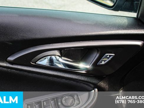 Used 2024 Chevrolet Malibu LT FWD image 36