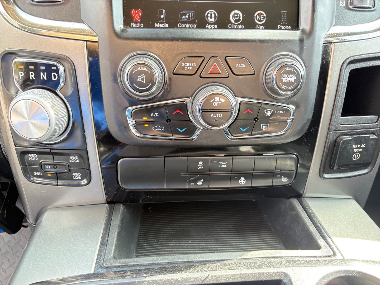 Used 2013 RAM 1500 Sport w/ Sport Premium Group AWD/4WD image 19