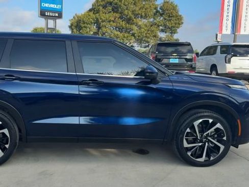Used 2024 Mitsubishi Outlander SE FWD image 9