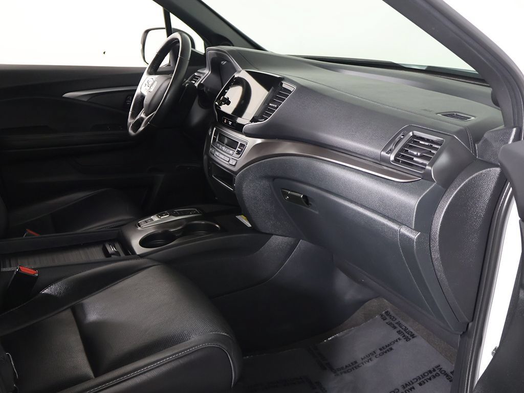 Used 2023 Honda Passport EX-L image 24