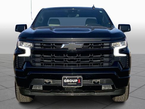 Used 2024 Chevrolet Silverado 1500 RST w/ Z71 Off-Road Package image 3