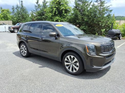 Used 2020 Kia Telluride S FWD image 3