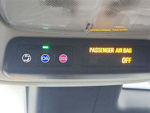 Used 2023 Buick Encore GX Select w/ Sport Touring Package image 39