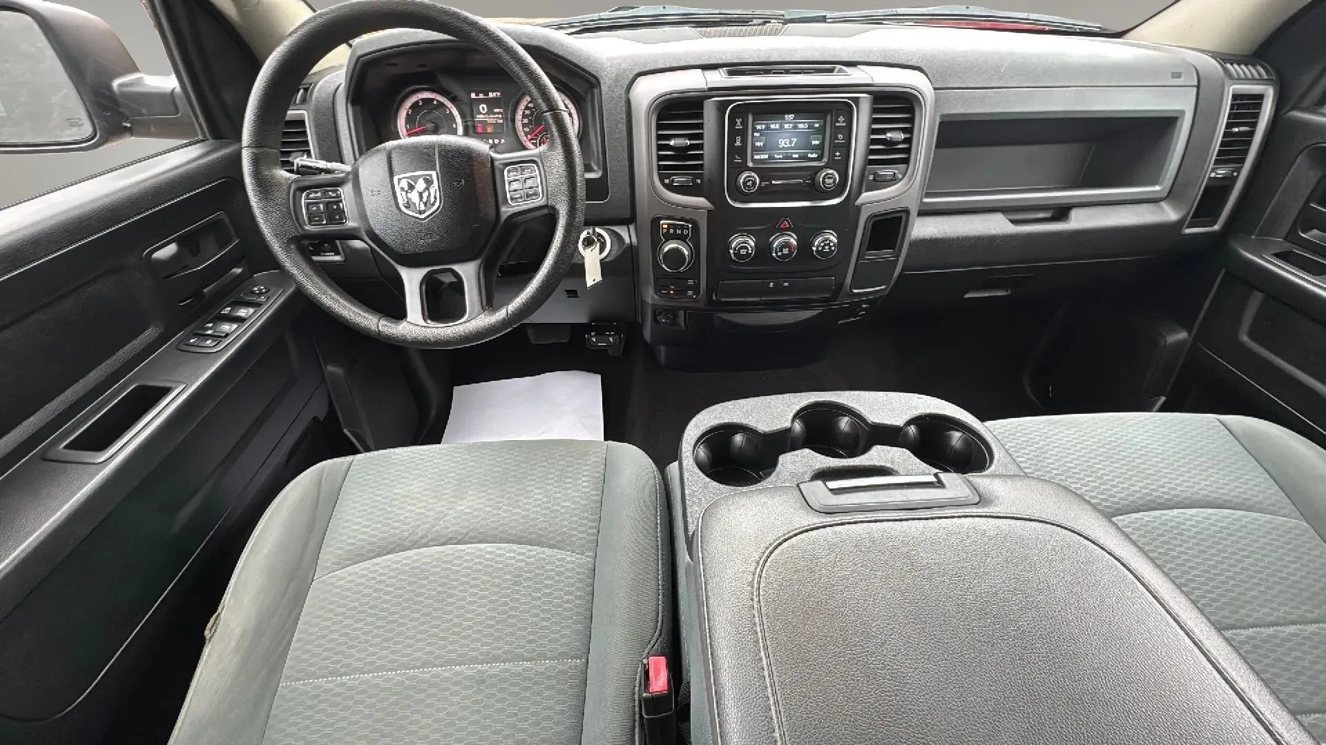 Used 2017 RAM 1500 Express w/ Express Value Package AWD/4WD image 36