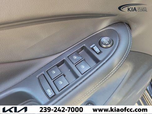 Used 2020 Buick Envision Essence FWD image 24