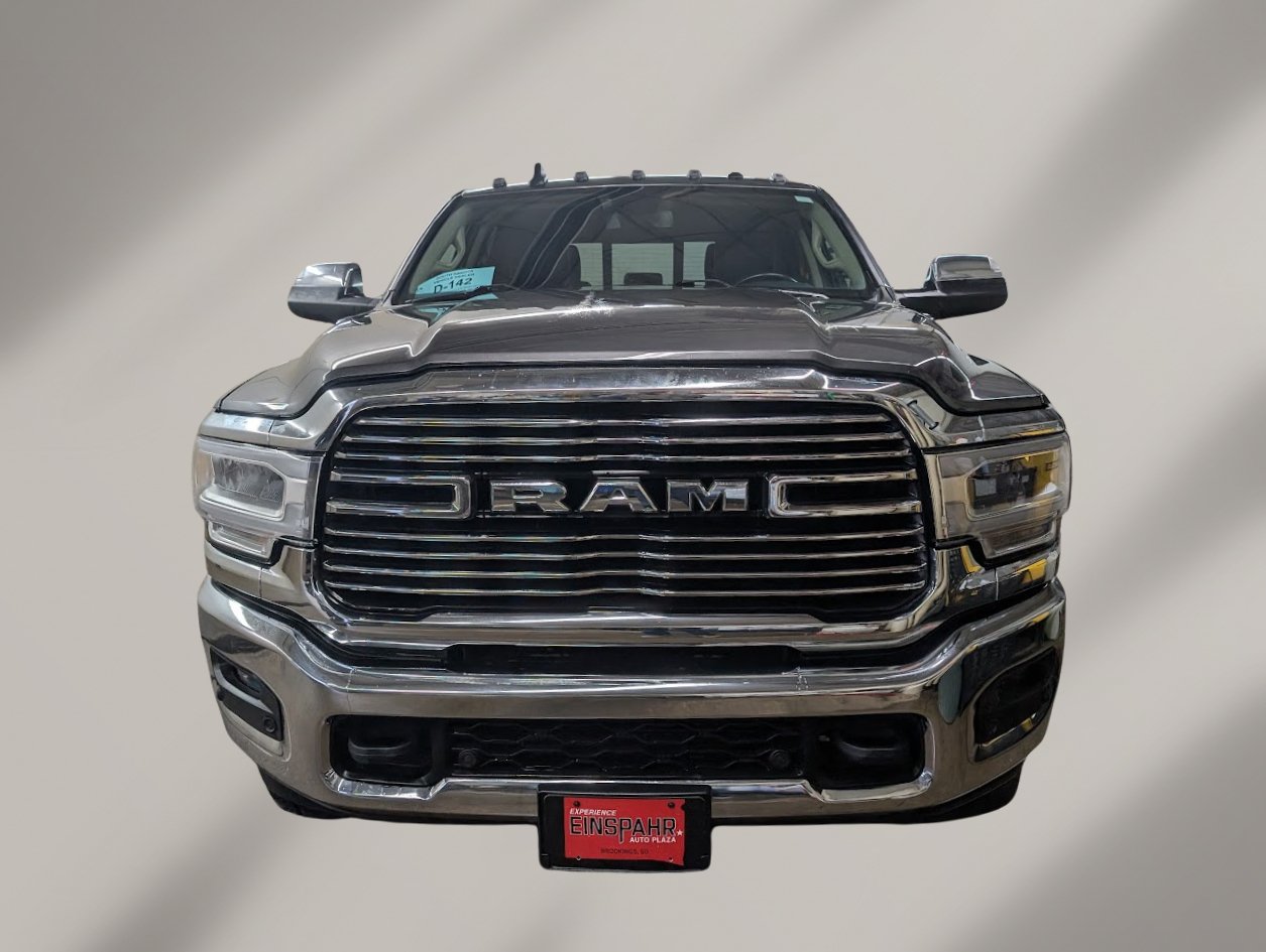 Used 2022 RAM 3500 Laramie AWD/4WD image 2