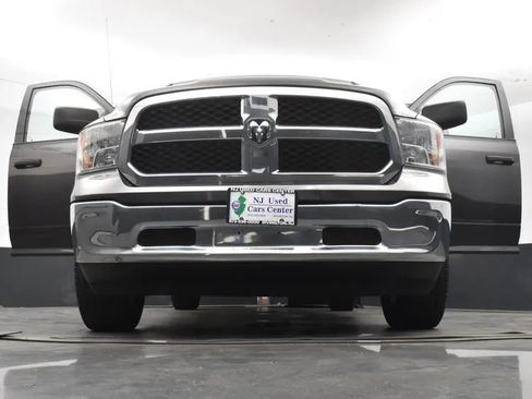Used 2024 RAM 1500 Classic SLT AWD/4WD image 11