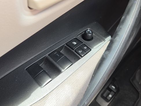 Certified 2022 Toyota Corolla LE FWD image 16