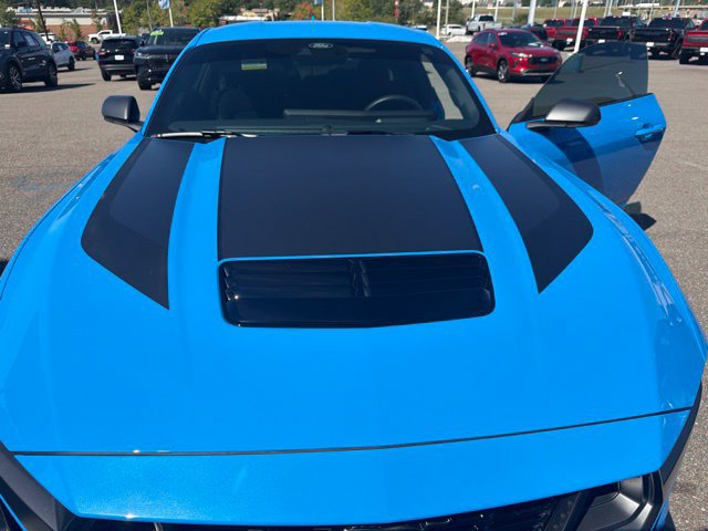 Certified 2025 Ford Mustang Dark Horse RWD image 14