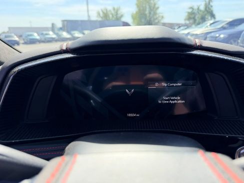 Used 2023 Chevrolet Corvette Stingray Premium Cpe w/ Z51 Performance Package RWD image 23